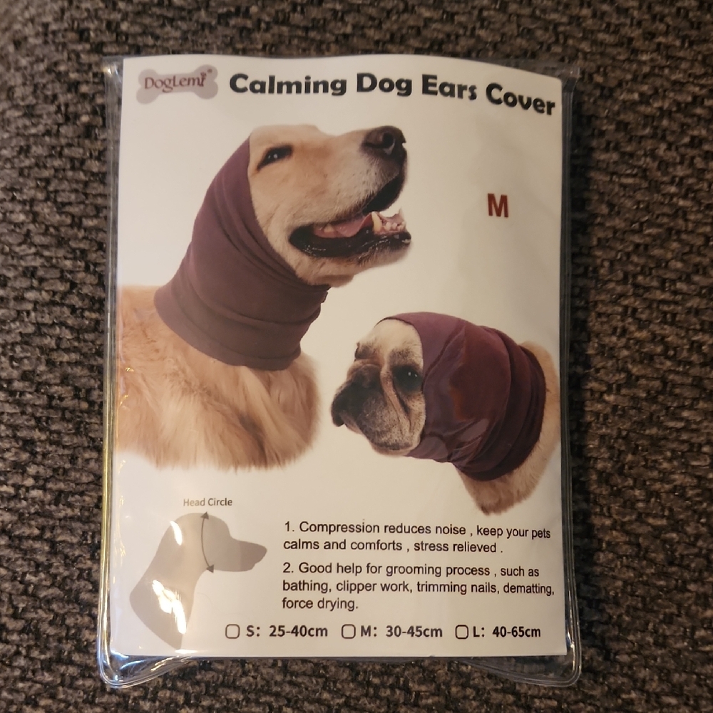 New Calming Dog Ears Cover Medium 30-45cm NIP Doglemi $3 In A Bundle